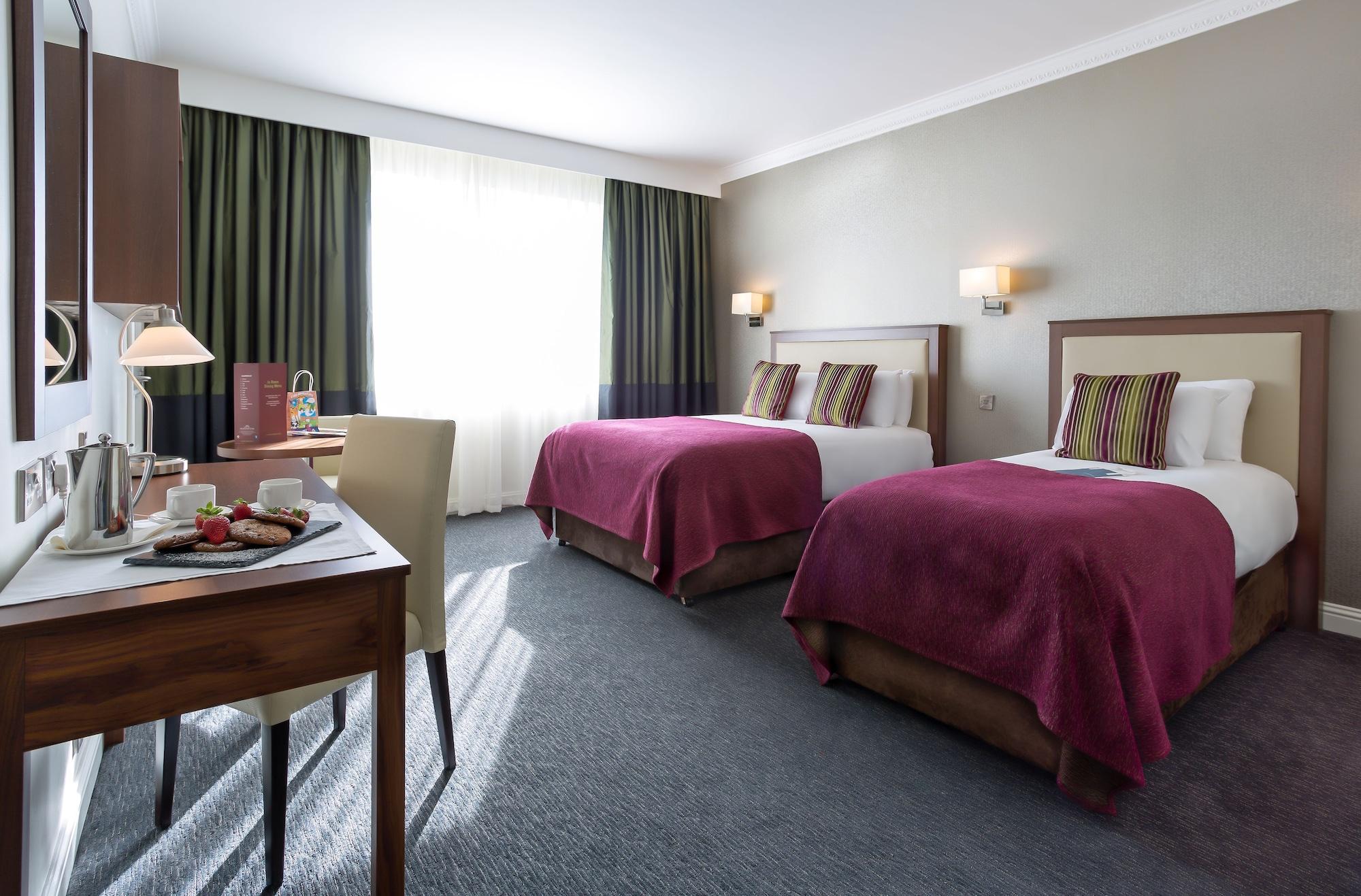 קורק Rochestown Park Hotel & Leisure Centre מראה חיצוני תמונה