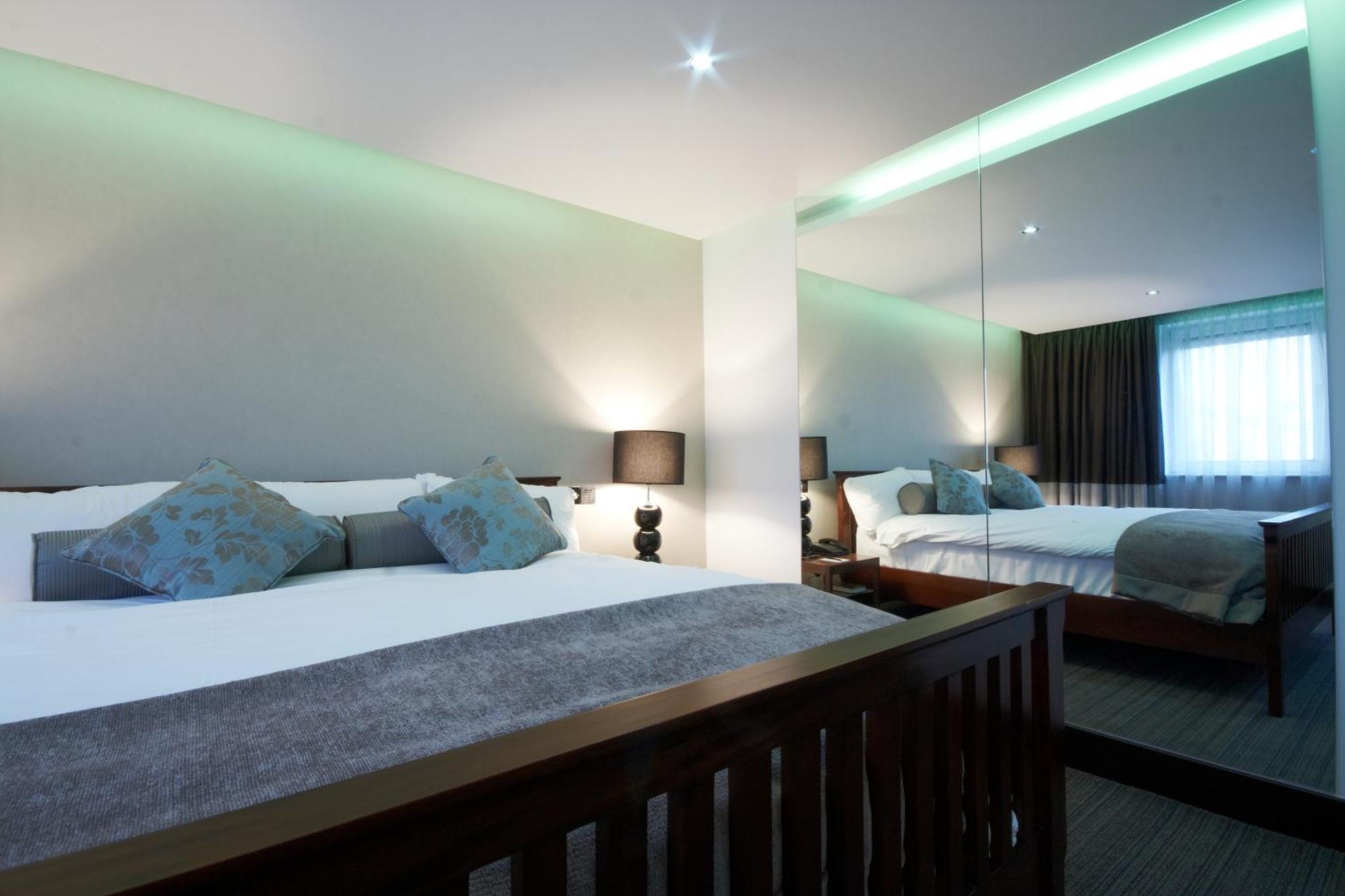 קורק Rochestown Park Hotel & Leisure Centre מראה חיצוני תמונה