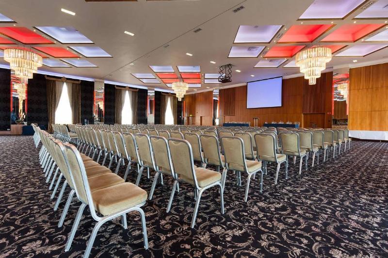 קורק Rochestown Park Hotel & Leisure Centre מראה חיצוני תמונה