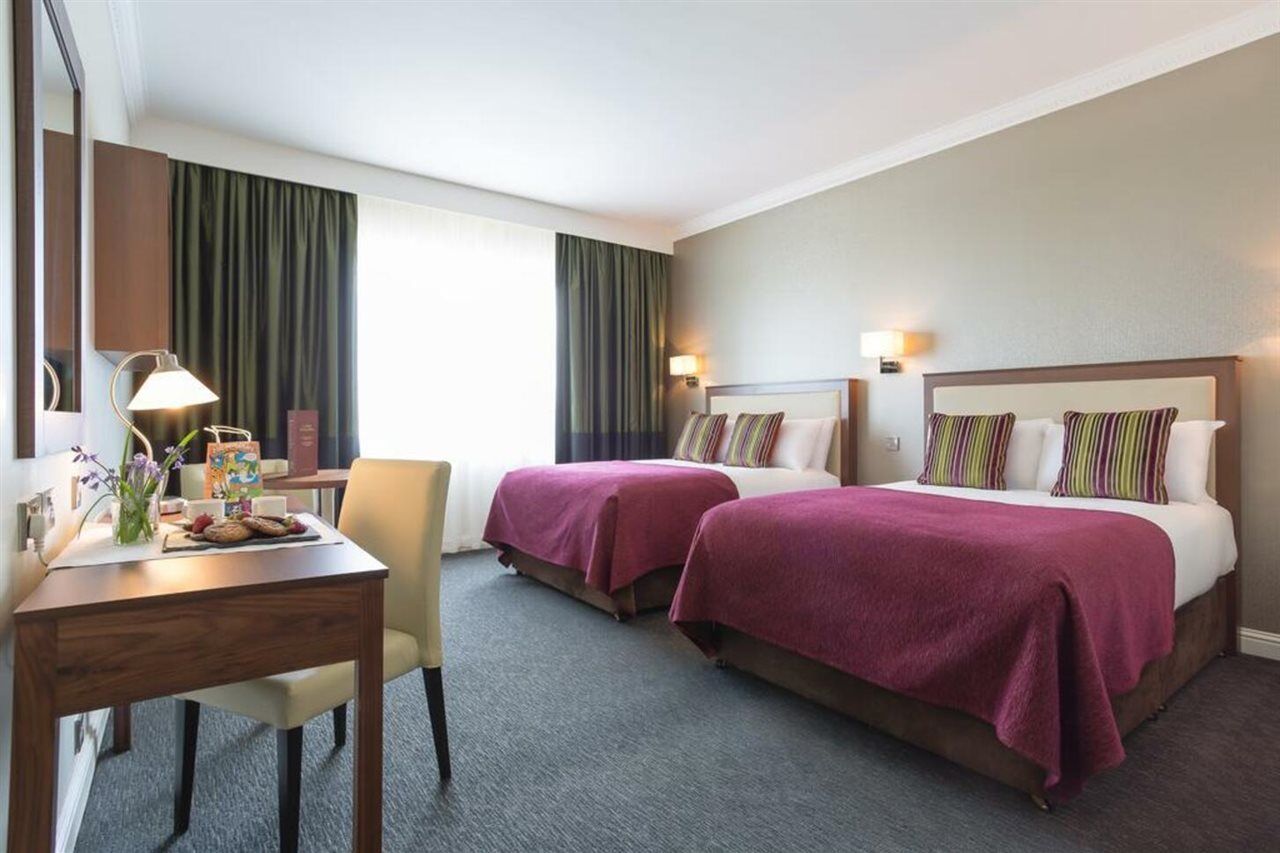 קורק Rochestown Park Hotel & Leisure Centre מראה חיצוני תמונה